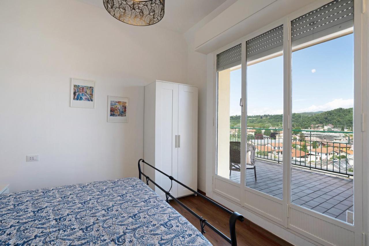 La Casa Del Riccio Apartment Arona Luaran gambar